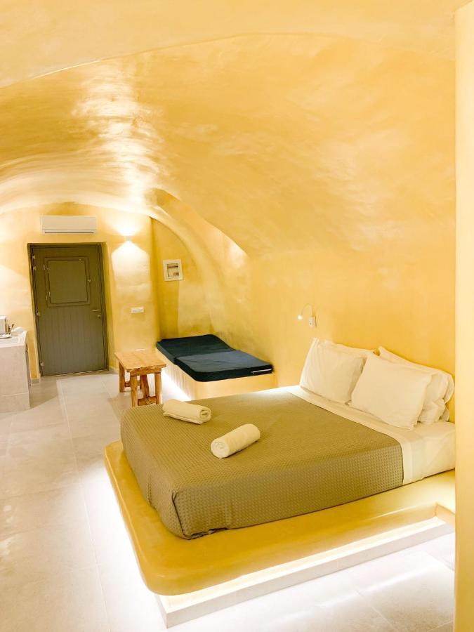 M Residence Santorini Johnnie Cave サントリーニ エクステリア 写真